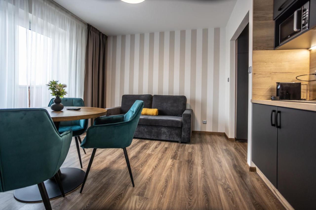 Hotel Demanova Apartments - Dependance Liptovský Mikuláš Exterior foto